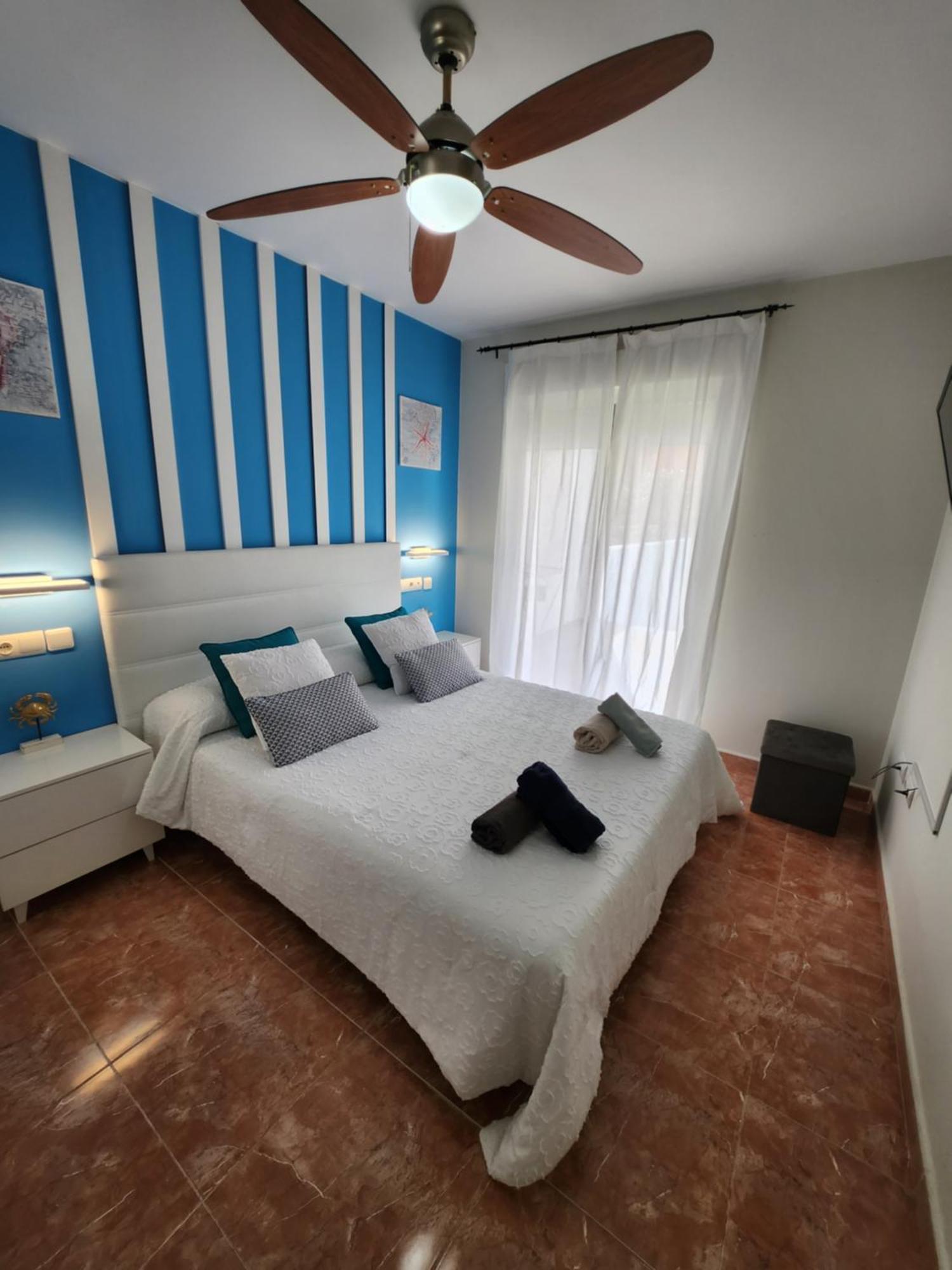 Bajo En Primera Linea De Vera-Playa Con Piscina Privada! Exterior photo